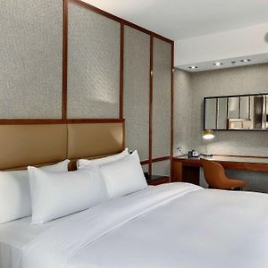 Pokój "Hilton" z łóżkiem king-size